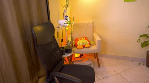 FLORAA online show from February 2026 10:49:02 AM