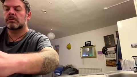 Blueyloey online show from February 2025 02:17:02 AM