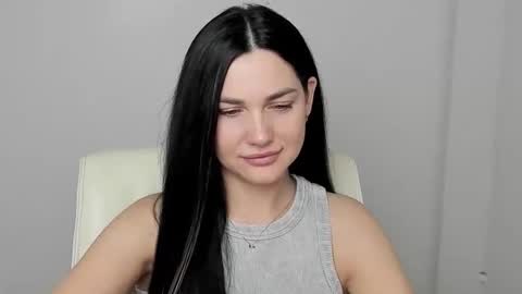 Kelly online show from October 2025 05:30:02 AM