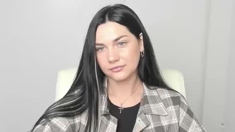 Kelly online show from November 2025 06:57:02 AM