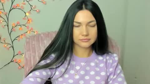 Snapshot of blum_kelly chatting on December 2025 07:24:01 AM Kelly online show from December 2025 07:24:01 AM