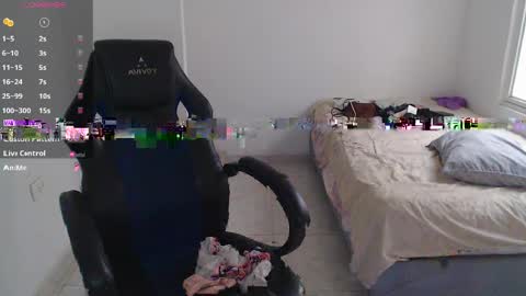  Hey guysI am BrendaWelcome my room online show from April 2026 09:04:02 PM