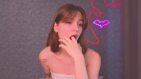 Snapshot of blush_and_breathe chatting on June 2026 07:00:01 AM blush_and_breathe online show from June 2026 07:00:01 AM