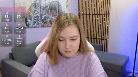 Snapshot of blush_ellie chatting on January 2025 12:43:02 PM Ellie3 online show from January 2025 12:43:02 PM