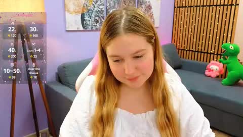 Snapshot of blush_ellie chatting on February 2025 04:36:01 PM Ellie3 online show from February 2025 04:36:01 PM