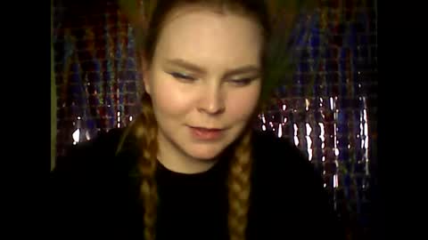 blushing_star online show from February 2025 04:45:02 PM