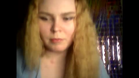 blushing_star online show from March 2025 06:00:02 PM