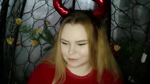 blushing_star online show from February 2026 10:25:01 AM