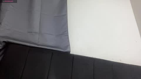 Snapshot of bob_pettersonn chatting on May 2026 02:42:02 AM Bob INDEPENDENT MODEL online show from May 2026 02:42:02 AM