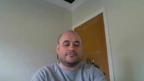 Snapshot of bobabator chatting on February 2025 11:21:01 AM bobabator online show from February 2025 11:21:01 AM