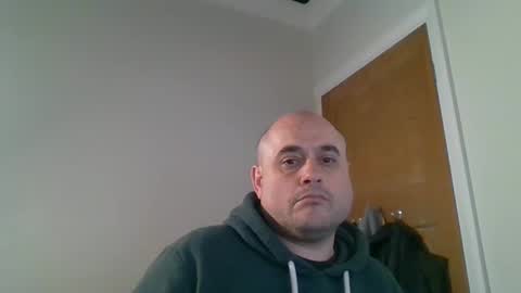 Snapshot of bobabator chatting on February 2025 04:10:02 PM bobabator online show from February 2025 04:10:02 PM