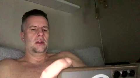 Snapshot of bobberman78 chatting on February 2026 05:29:01 AM Dan online show from February 2026 05:29:01 AM