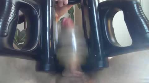 Snapshot of bobby123572970 chatting on November 2025 07:02:02 PM Bobby123 online show from November 2025 07:02:02 PM