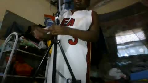 bobby_hottie online show from July 2026 04:42:01 AM
