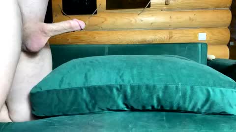 Nail and Olivia online show from October 2025 11:25:01 AM