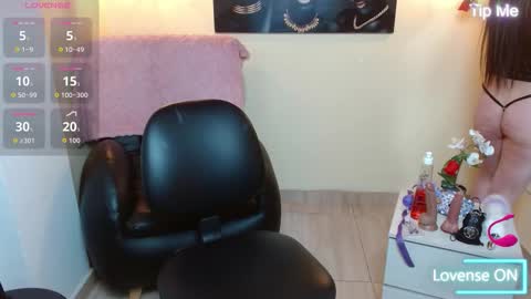 Paris online show from January 2026 10:34:01 PM