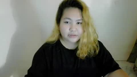 Snapshot of bombastic_darla chatting on September 2025 06:32:02 PM bombastic_darla online show from September 2025 06:32:02 PM