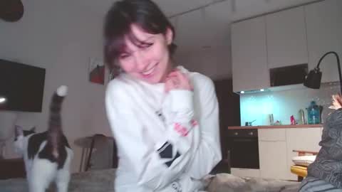 Mary 3 live time content 18   online show from March 2026 08:23:02 PM