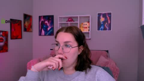 Bonnie online show from April 2026 07:09:01 AM