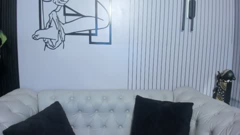 Vicky online show from April 2026 11:23:02 AM