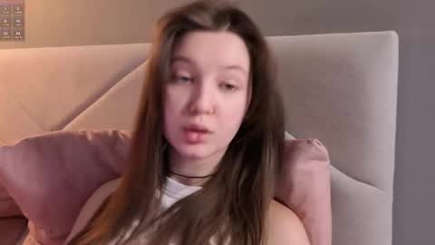 Snapshot of bonnyflower chatting on September 2025 02:22:02 PM Eva online show from September 2025 02:22:02 PM