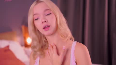 Snapshot of boobybliss chatting on September 2025 08:19:01 AM Alina online show from September 2025 08:19:01 AM
