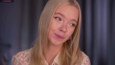 Alina online show from October 2025 07:38:02 AM