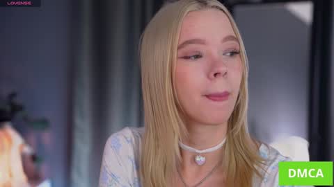 Alina online show from October 2025 07:34:02 AM