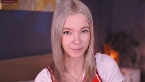 Alina online show from November 2025 07:52:02 AM