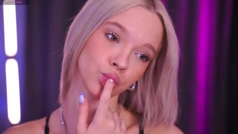 Alina online show from April 2026 07:08:01 AM