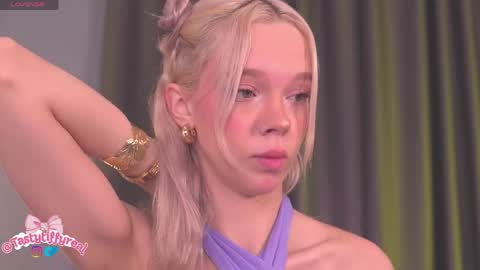 Alina online show from May 2026 08:09:01 AM