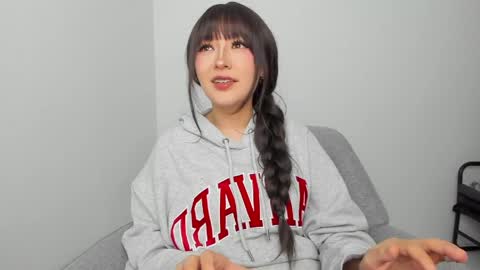 Booniee online show from April 2026 04:51:01 AM