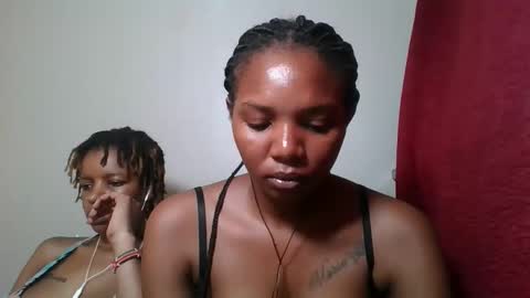 Snapshot of bootie_caramel chatting on May 2026 06:09:01 PM bootie_caramel online show from May 2026 06:09:01 PM