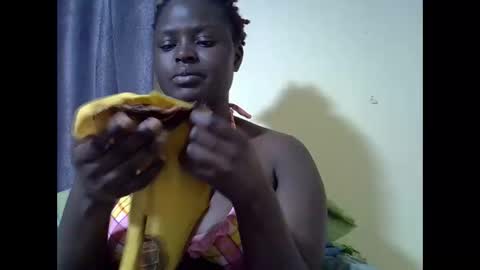 Snapshot of booty_lisa chatting on September 2025 02:35:02 AM Lisa online show from September 2025 02:35:02 AM