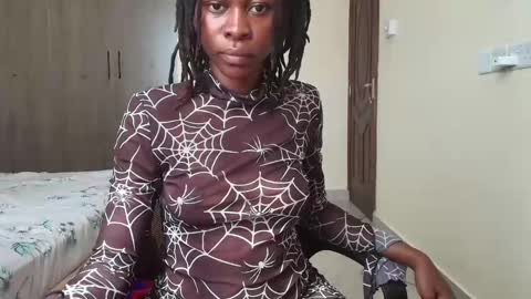 Heather online show from February 2025 07:26:02 AM