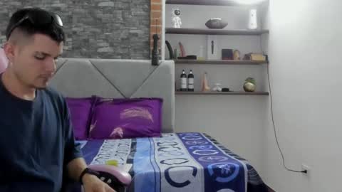 booyhott_ online show from January 2026 07:39:01 PM