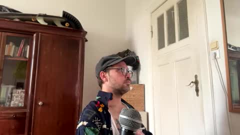 Snapshot of booyyy12 chatting on April 2026 04:36:02 PM BoYYYOOO online show from April 2026 04:36:02 PM