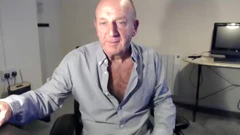 Boppy21 online show from December 2024 09:17:01 PM