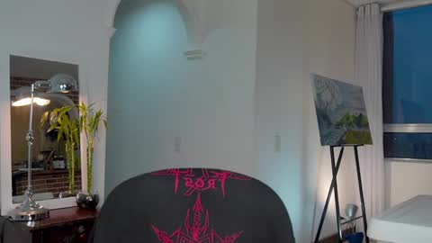 Bream online show from February 2025 11:12:02 PM