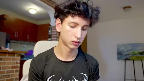 Bream online show from September 2025 12:07:02 PM