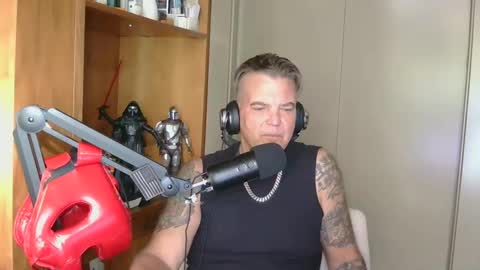 BOSS online show from October 2025 05:02:02 PM