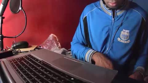 boss_playa98 online show from February 2025 08:33:01 AM