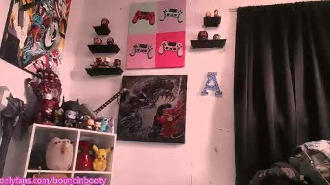 Pumpkin Butt online show from March 2026 08:30:01 PM