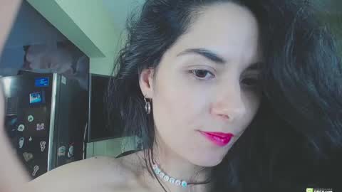 Helen  online show from February 2025 06:59:02 PM