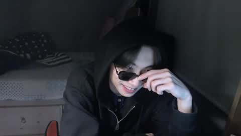 Snapshot of boxman556990 chatting on December 2024 08:44:01 PM boxman556990 online show from December 2024 08:44:01 PM