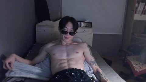 Snapshot of boxman556990 chatting on January 2025 07:57:01 PM boxman556990 online show from January 2025 07:57:01 PM