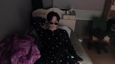 Snapshot of boxman556990 chatting on March 2025 03:28:02 PM boxman556990 online show from March 2025 03:28:02 PM