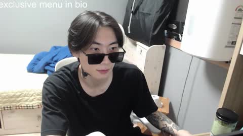 Snapshot of boxman556990 chatting on October 2025 12:35:01 AM boxman556990 online show from October 2025 12:35:01 AM