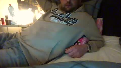 Snapshot of boy27weert chatting on February 2025 09:52:02 PM Nope online show from February 2025 09:52:02 PM