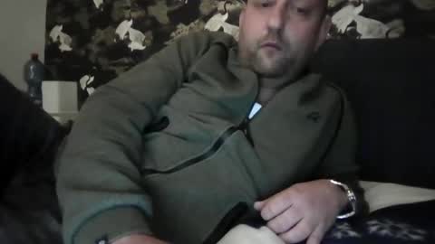 Snapshot of boy27weert chatting on March 2025 08:34:01 PM Nope online show from March 2025 08:34:01 PM